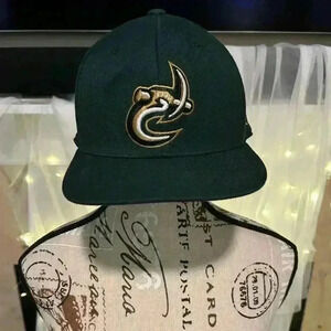 Top of the World 49ers Green Cap. One Size Fits All. Preowned.